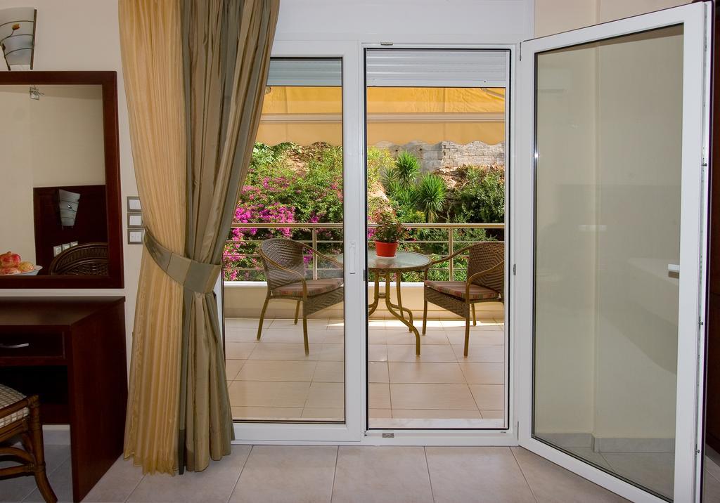 لوترا إديبسو Hotel Viana المظهر الخارجي الصورة